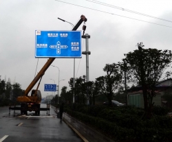 江西道路标志杆