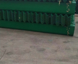 南昌波形护栏厂家